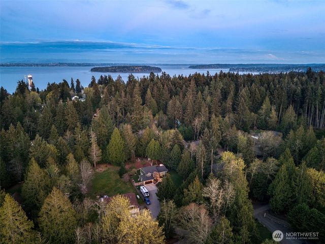 2345 Martin Avenue E, Port Orchard, WA 98366