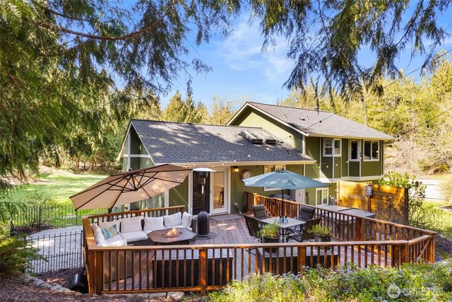 2345 Martin Avenue E, Port Orchard, WA 98366