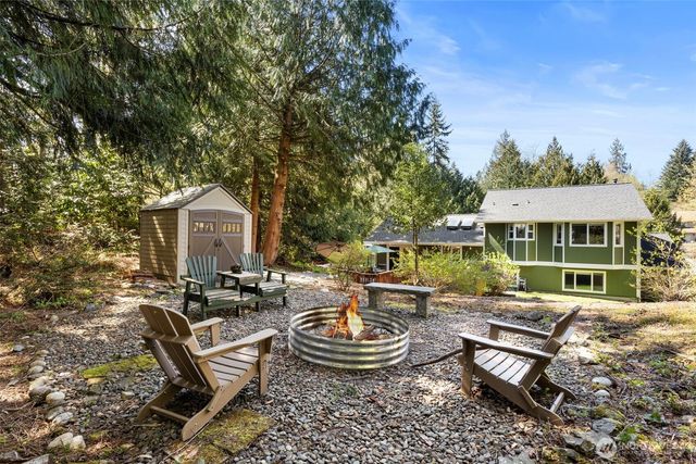 2345 Martin Avenue E, Port Orchard, WA 98366