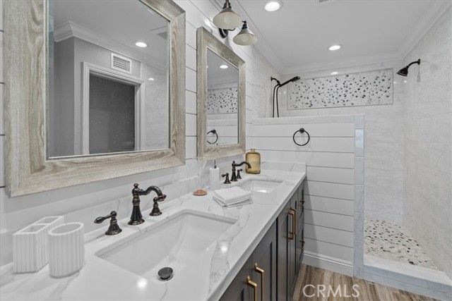 22682 S Canada Court, Lake Forest (el Toro), CA 92630