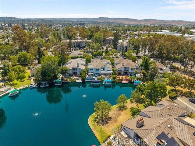 22682 S Canada Court, Lake Forest (el Toro), CA 92630