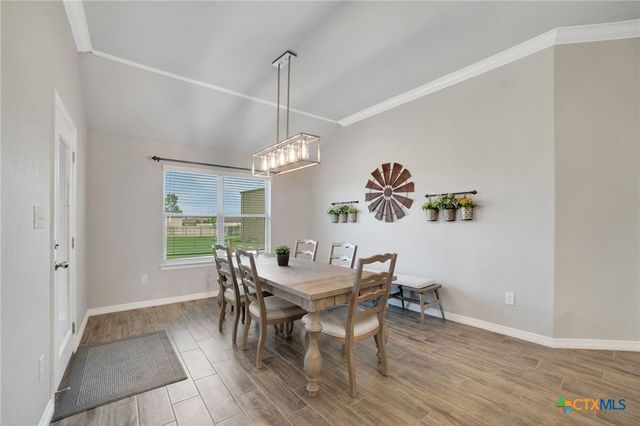5125 Few Oaks Drive, Salado, TX 76571