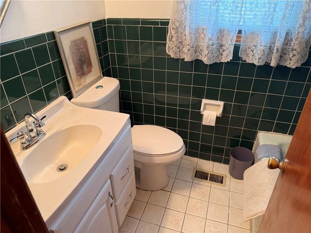 871 Malcom Street SE, Conyers, GA 30012