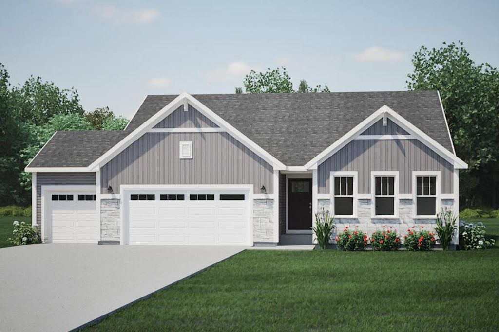 W188N15721 Maple Fields CIRCLE, Jackson, WI 53037