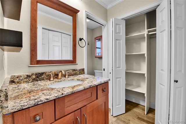 7704 S Pontiac Court, Centennial, CO 80112