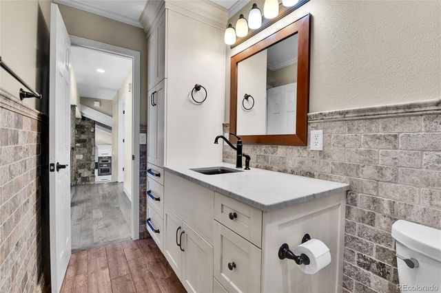 7704 S Pontiac Court, Centennial, CO 80112