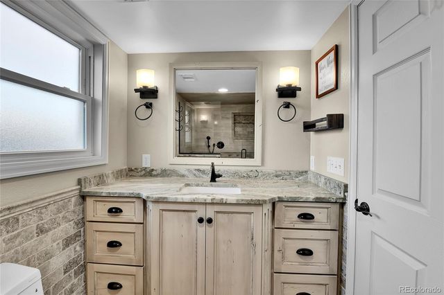 7704 S Pontiac Court, Centennial, CO 80112