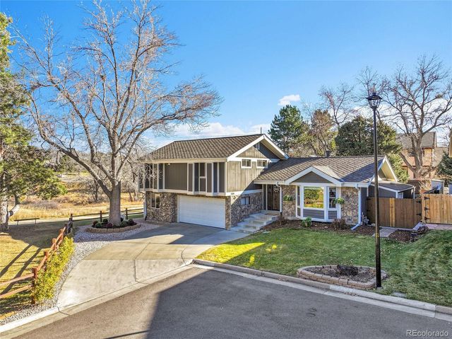 7704 S Pontiac Court, Centennial, CO 80112