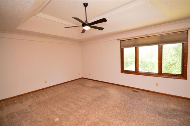 16100 W 147TH Terrace, Olathe, KS 66062