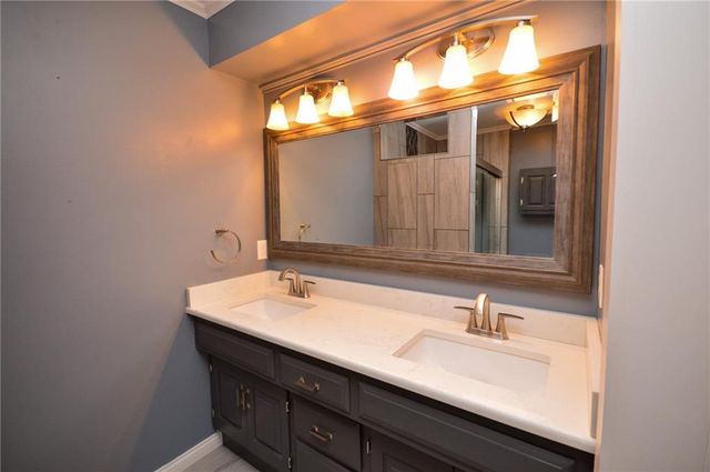 16100 W 147TH Terrace, Olathe, KS 66062