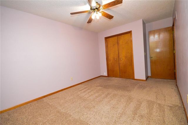 16100 W 147TH Terrace, Olathe, KS 66062