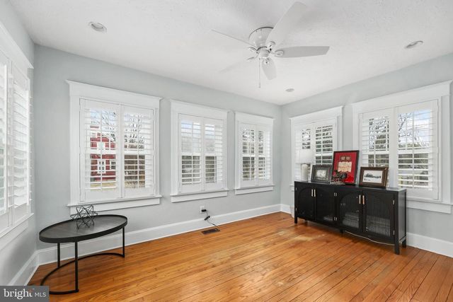 9016 GRANT AVE, Manassas, VA 20110