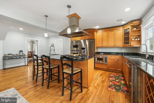 9016 GRANT AVE, Manassas, VA 20110