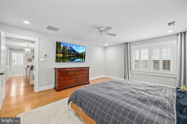 9016 GRANT AVE, Manassas, VA 20110