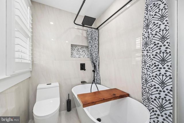 9016 GRANT AVE, Manassas, VA 20110