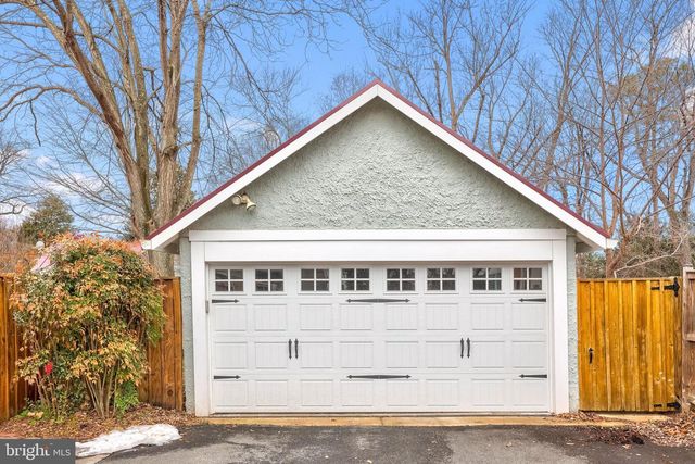 9016 GRANT AVE, Manassas, VA 20110