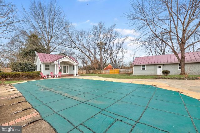 9016 GRANT AVE, Manassas, VA 20110