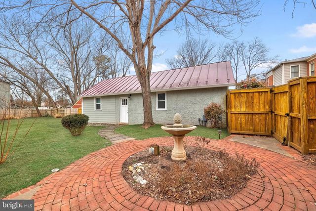 9016 GRANT AVE, Manassas, VA 20110