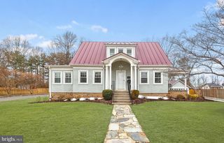 9016 GRANT AVE, Manassas, VA 20110