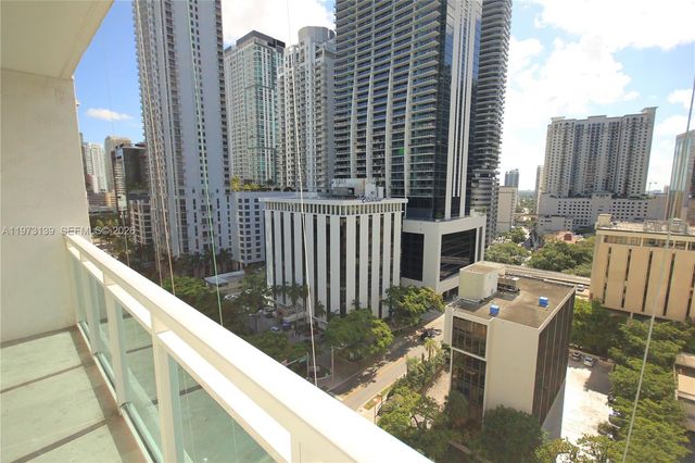 951 Brickell Ave 1409, Miami, FL 33131