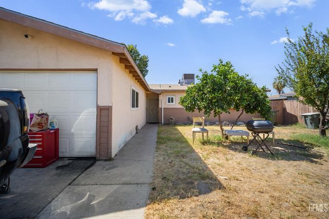 2609 Bernice Drive, Bakersfield, CA 93304