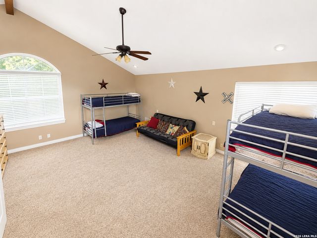 412 LAGUNA VIS, Seguin, TX 78155
