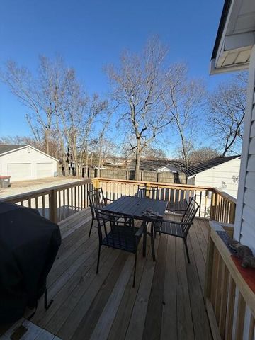 1117 S Mill Street, Grove, OK 74344