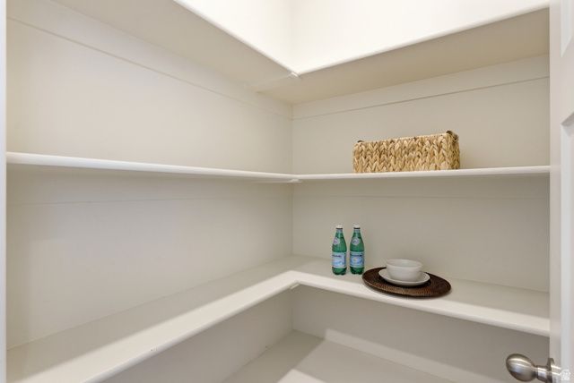 103 W 520 N, Vineyard, UT 84059