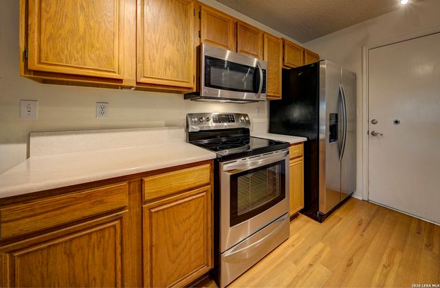 230 CIBOLO BRANCH DR, Boerne, TX 78006