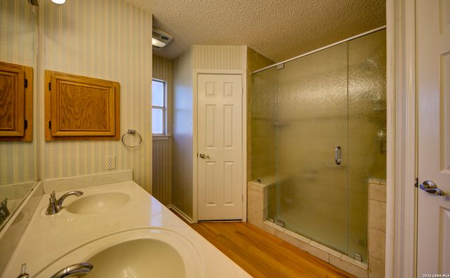 230 CIBOLO BRANCH DR, Boerne, TX 78006