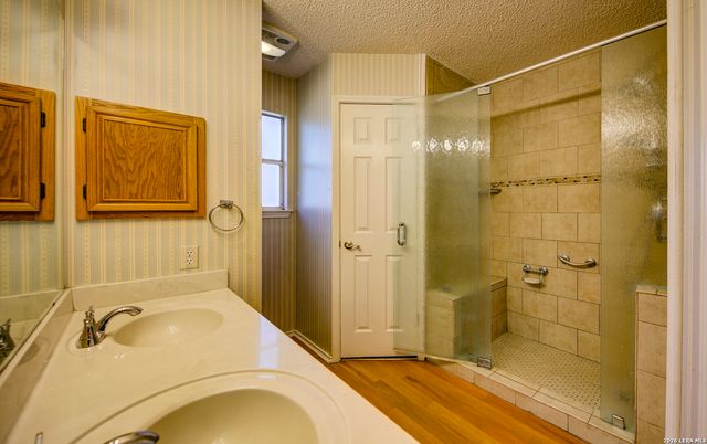 230 CIBOLO BRANCH DR, Boerne, TX 78006