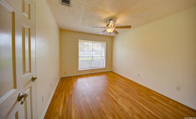 230 CIBOLO BRANCH DR, Boerne, TX 78006