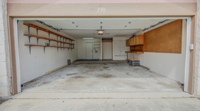 230 CIBOLO BRANCH DR, Boerne, TX 78006