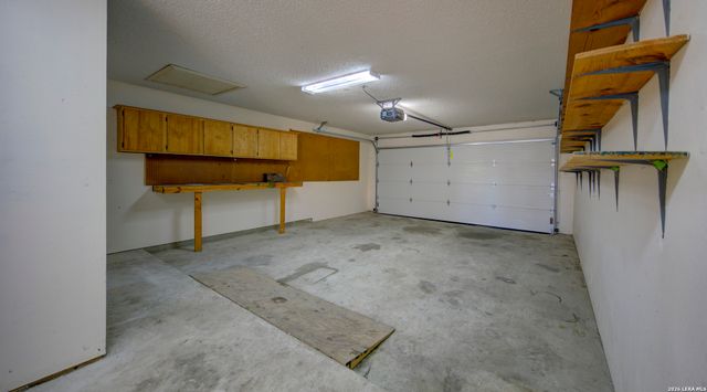 230 CIBOLO BRANCH DR, Boerne, TX 78006