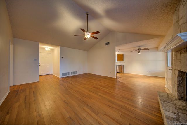230 CIBOLO BRANCH DR, Boerne, TX 78006