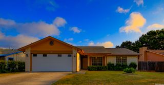 230 CIBOLO BRANCH DR, Boerne, TX 78006