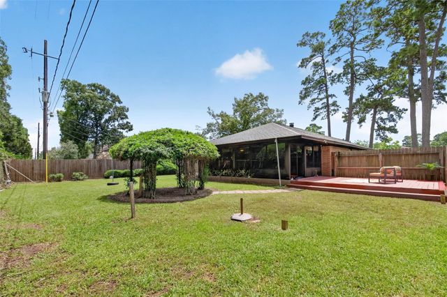 9727 Forest Hollow Drive, Baytown, TX 77521
