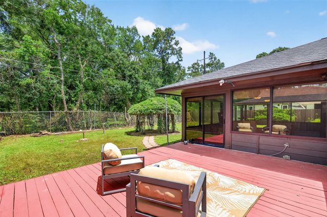 9727 Forest Hollow Drive, Baytown, TX 77521