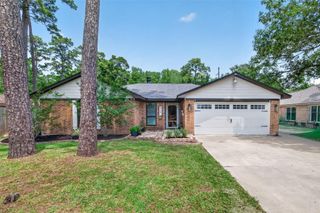 9727 Forest Hollow Drive, Baytown, TX 77521