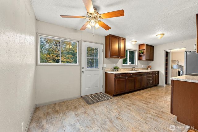 1357 SE Fenton, Port Orchard, WA 98367