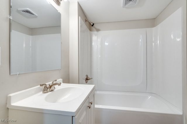 713 Virginia Avenue, Akron, OH 44306