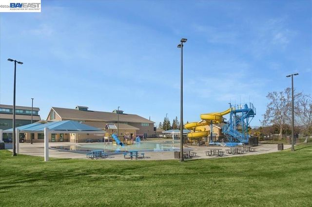 1042 Dana Cir, Livermore, CA 94550