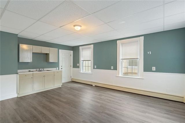 518 Privilege Street 3, Woonsocket, RI 02895