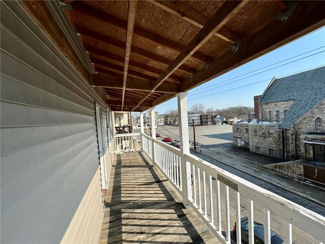 518 Privilege Street 3, Woonsocket, RI 02895