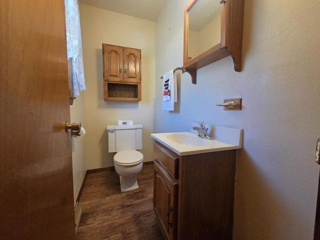 2240 W Leroy AVENUE, Milwaukee, WI 53221