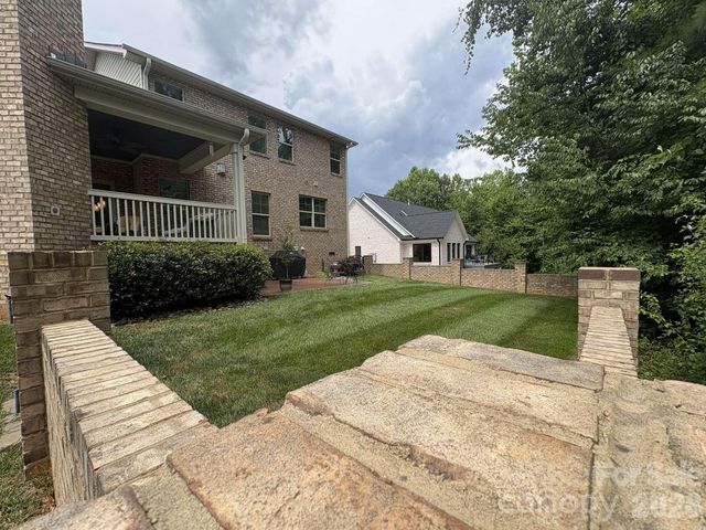 7890 Ballentrae Place, Stanley, NC 28164