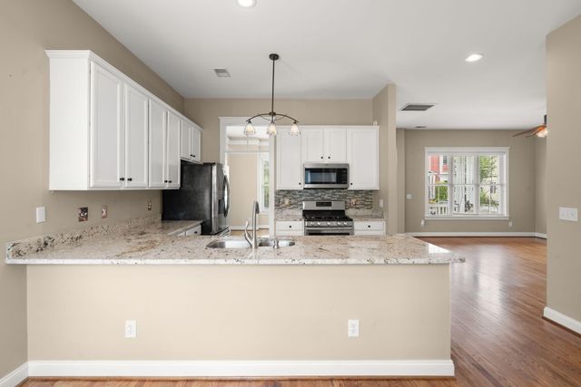 302 Hydrangea Street, Summerville, SC 29483