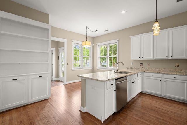 302 Hydrangea Street, Summerville, SC 29483