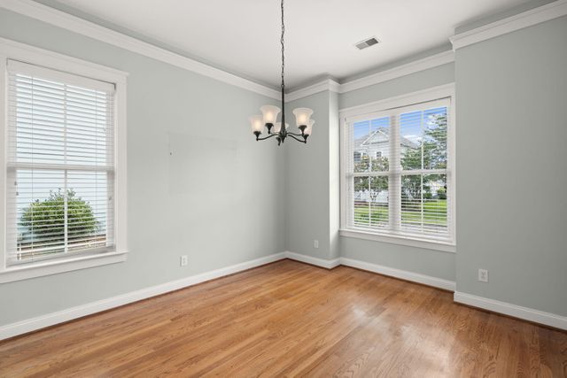 302 Hydrangea Street, Summerville, SC 29483