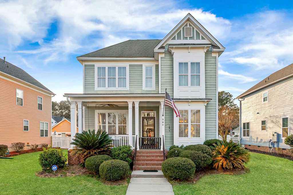 302 Hydrangea Street, Summerville, SC 29483